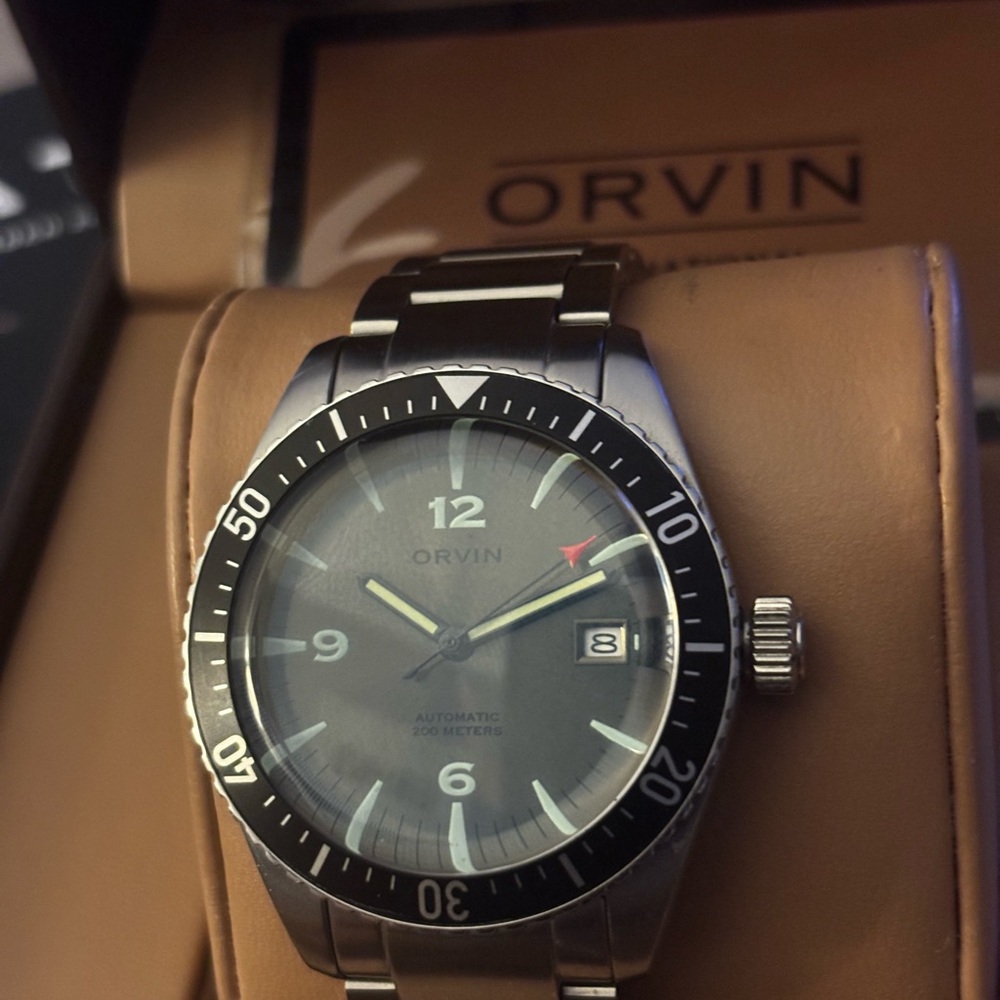 Orvin Field Diver • Sunray Khaki Green • Automatic Dive Watch • Sapphire • - Picture 4 of 9